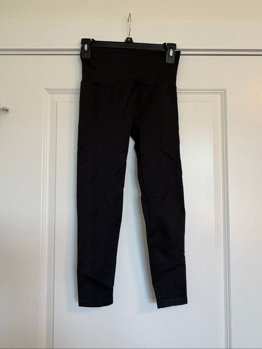 All In Motion Black Ribbed Leggings Size Small